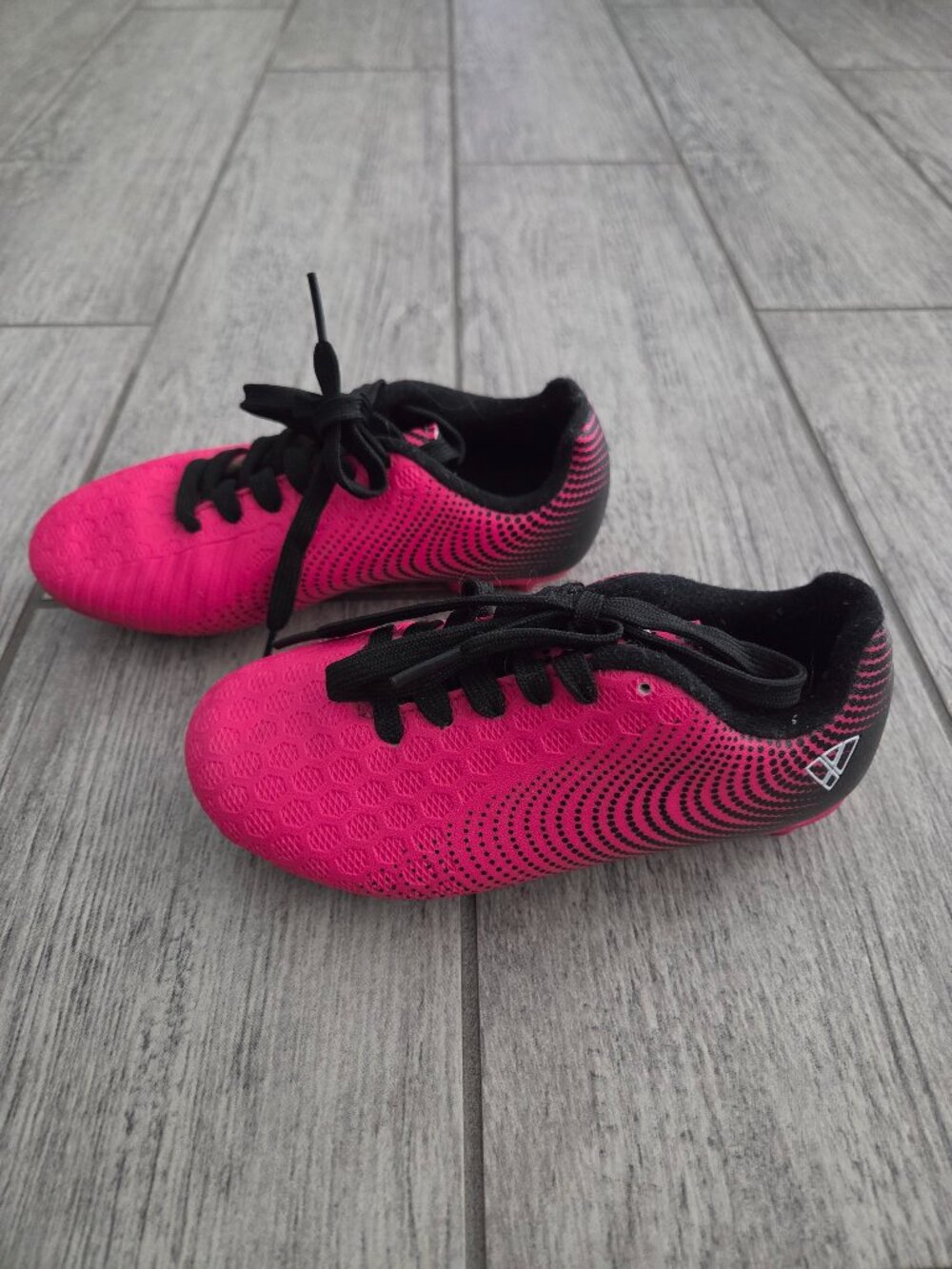 Vizari Girls Pink Black Soccer Cleats Size 9.5 little kids